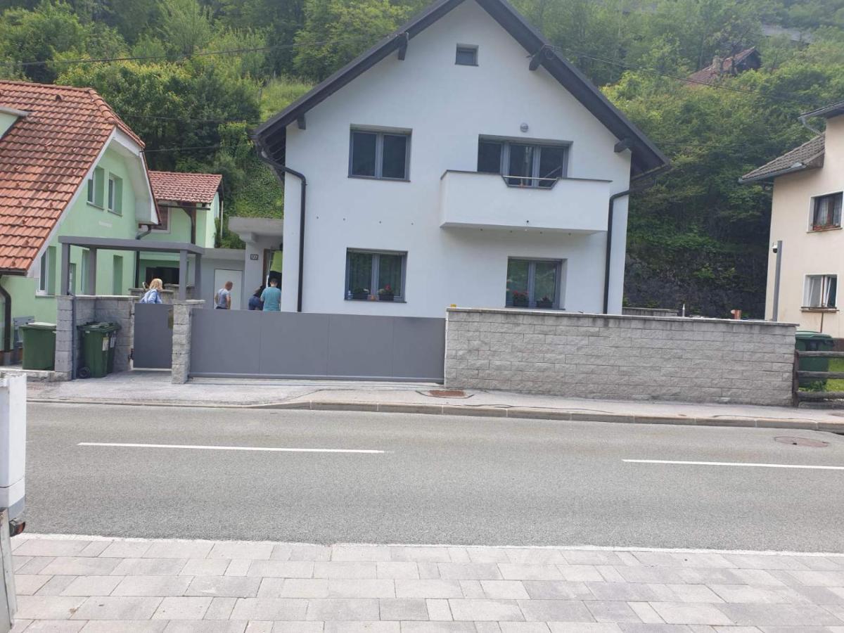 Apartma Sava-Stol Jesenice Exterior photo