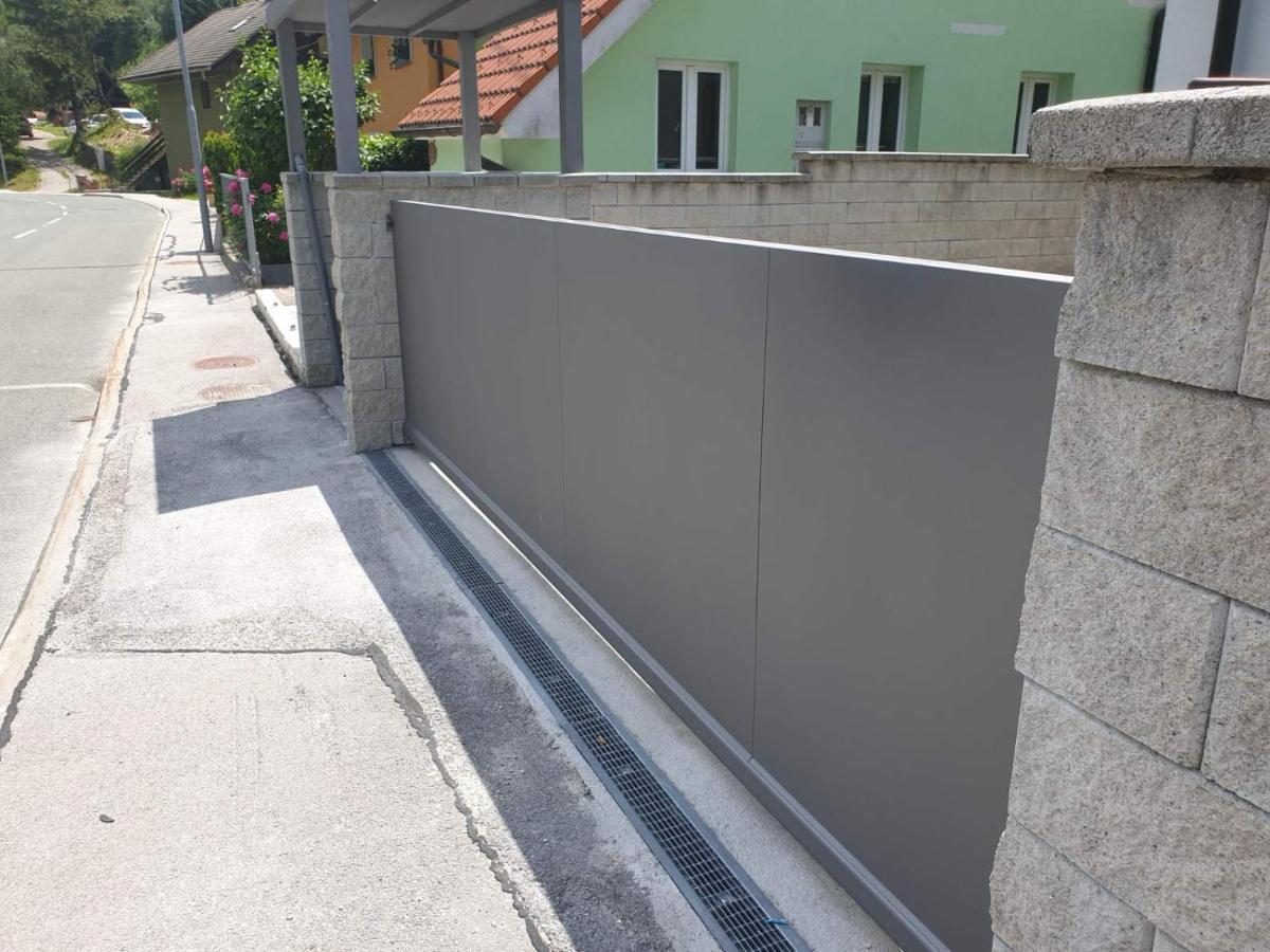 Apartma Sava-Stol Jesenice Exterior photo